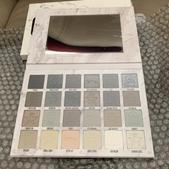 BNIB SOLD OUT Jeffree Star “Cremated” Eye Pallet🖤 - Picture 11 of 11